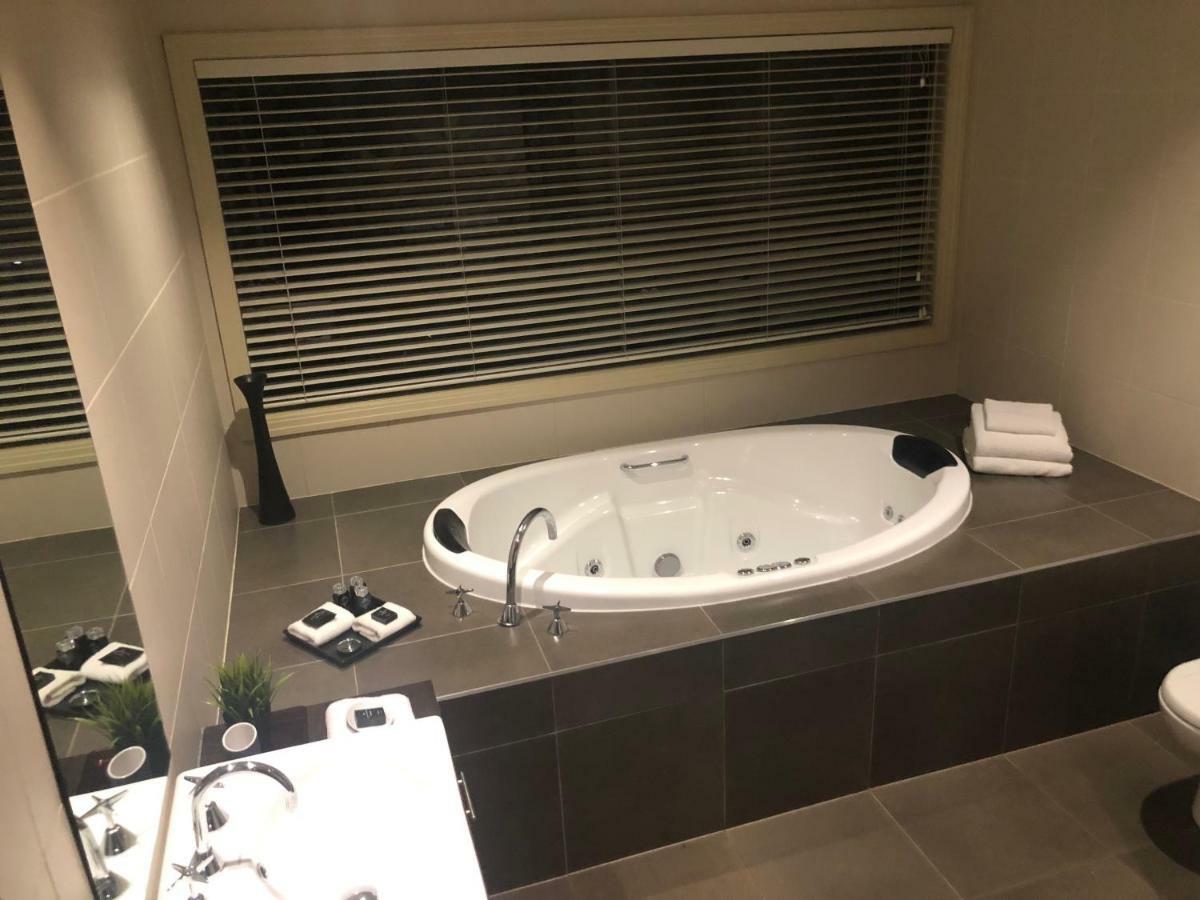 Lochiel Luxury Accommodation Olinda Buitenkant foto